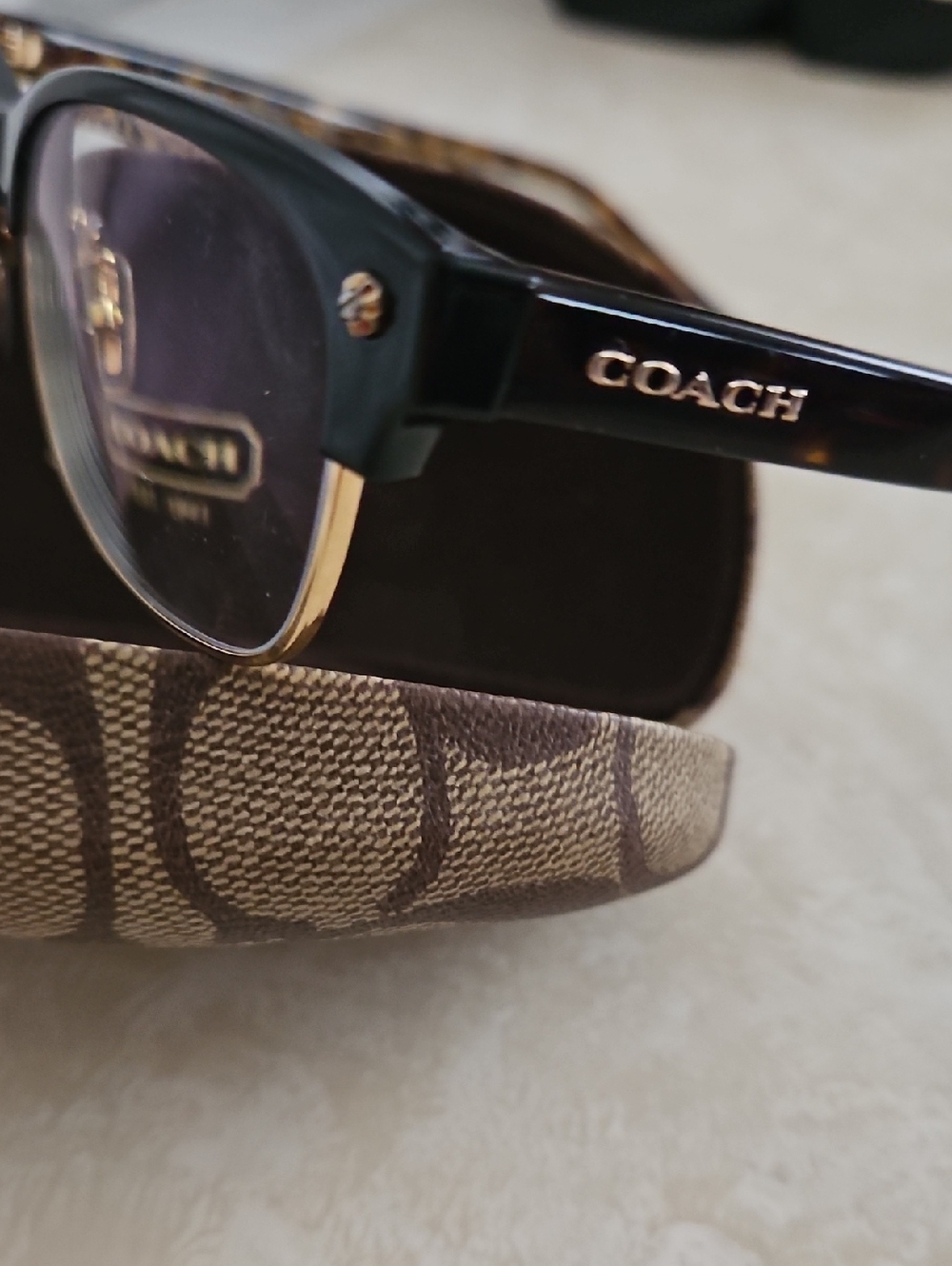 Coach HG6098 Eyeglasses. - Picture 7 of 12